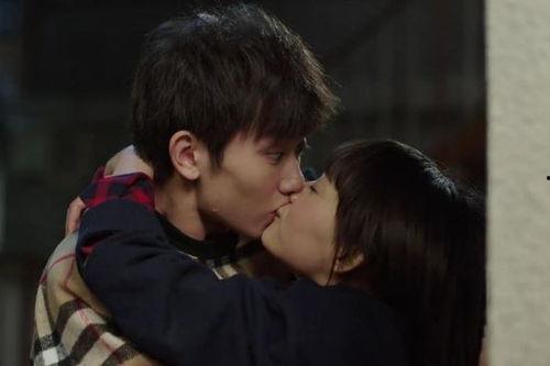 免费接吻房免费观看,免费接吻房，共享甜蜜瞬间