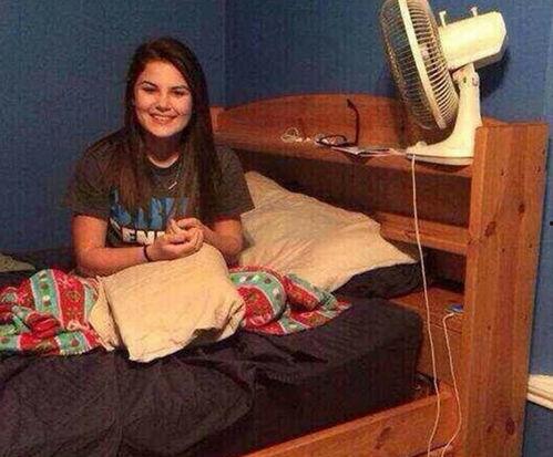 老公帮老婆打伞图片,爱意融融的温馨瞬间