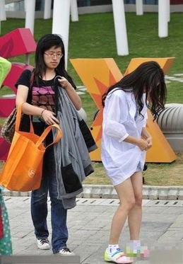 女明星换衣,女明星换衣瞬间，尽显魅力风采